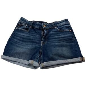 Maurices Edgely Distressed Dark Wash Short Size 12